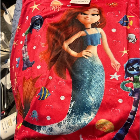 New Iowillar fashion girls night gown with mermaid size 100 which is 3T. - Picture 12 of 13